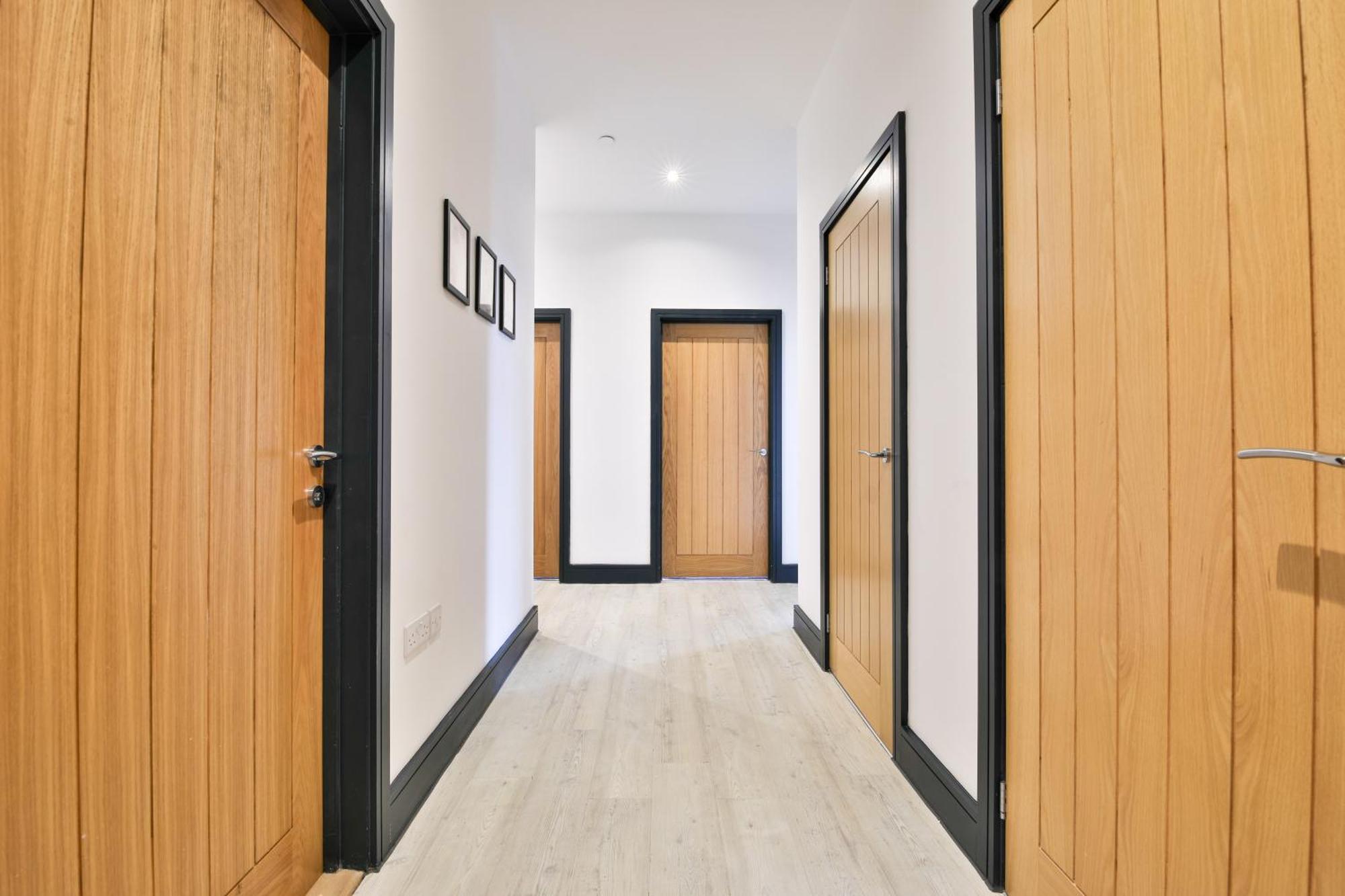 The Kingsway- 2 Bedroom Central Swansea Apartments By Stayright 외부 사진