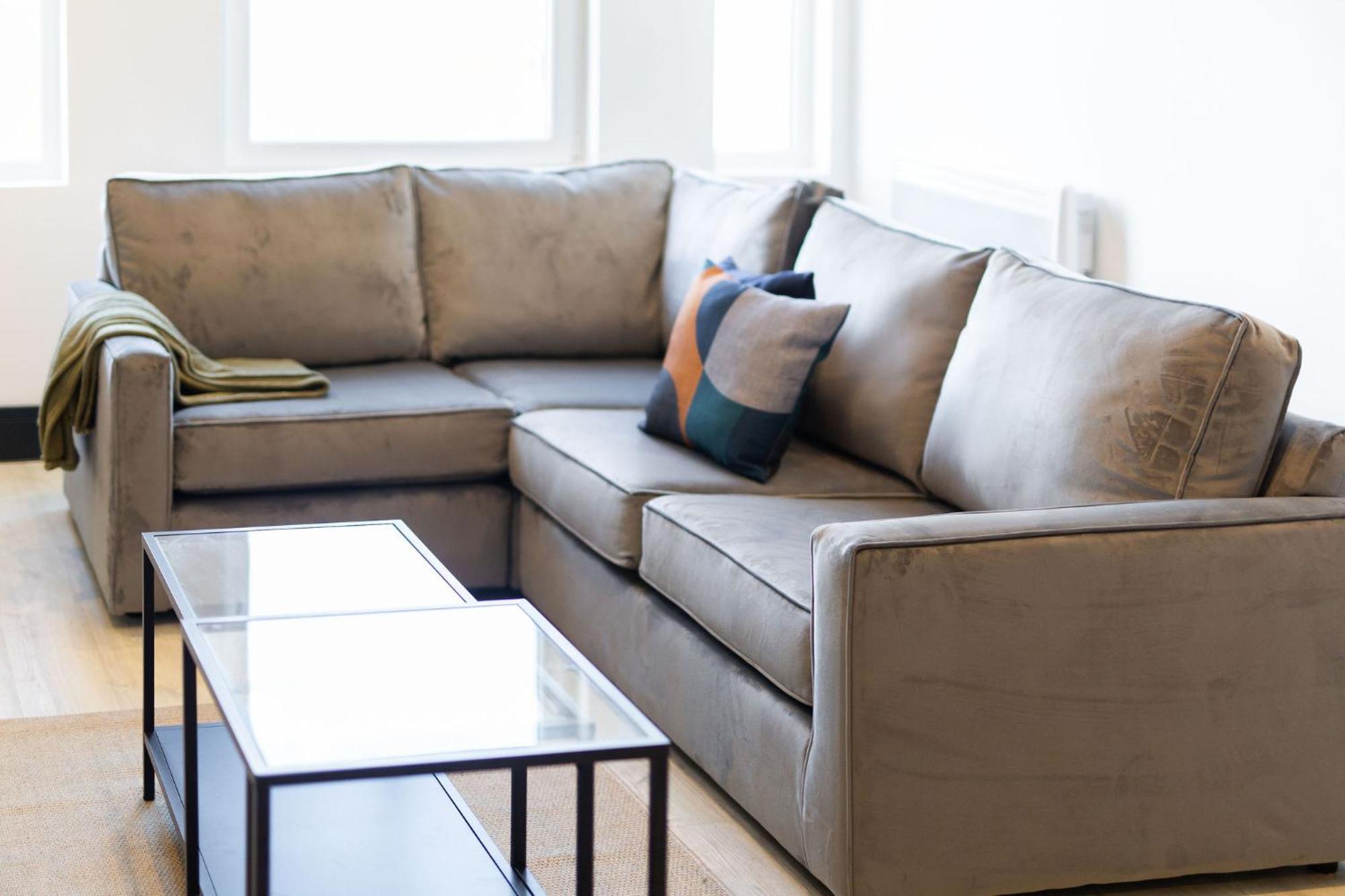 The Kingsway- 2 Bedroom Central Swansea Apartments By Stayright 외부 사진