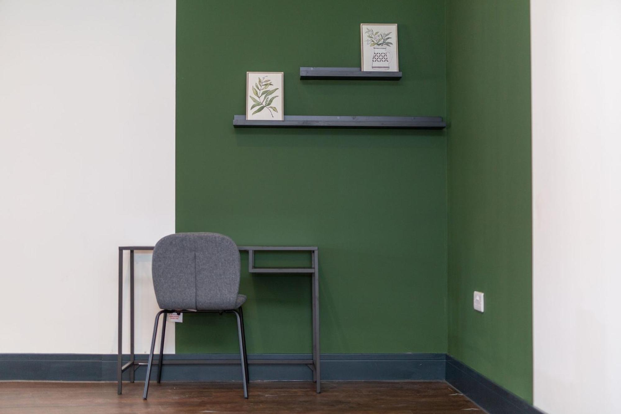 The Kingsway- 2 Bedroom Central Swansea Apartments By Stayright 외부 사진